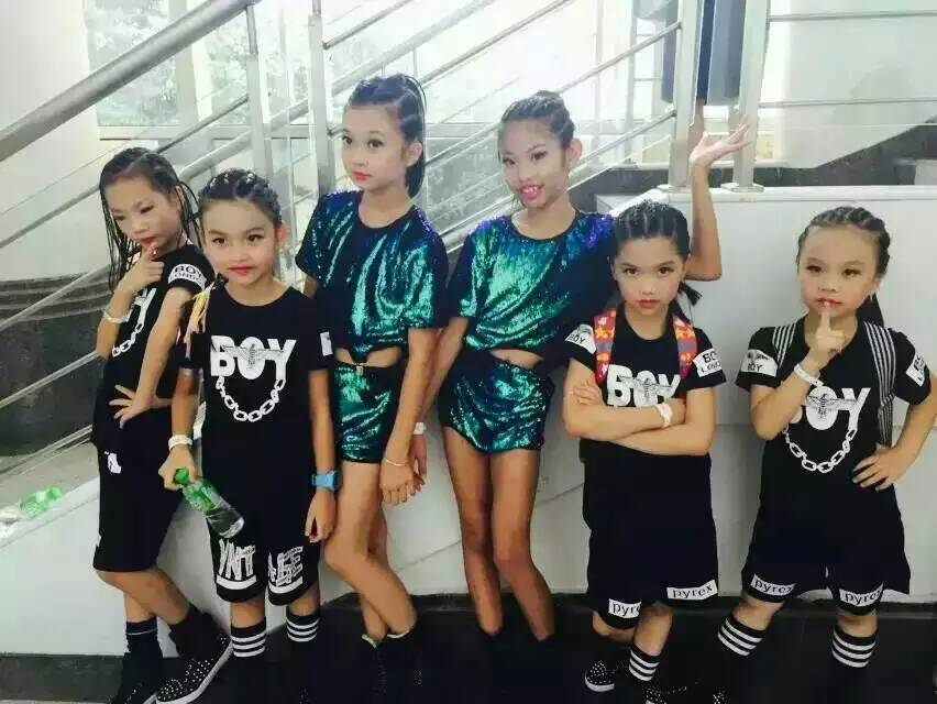 中国舞启蒙班（2-6岁）