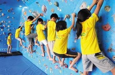 青少年暑期培训班 攀岩攀冰（6-15岁）